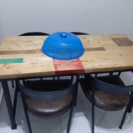 Rumah Armand Melaka 4Br Fully Aircond المظهر الخارجي الصورة