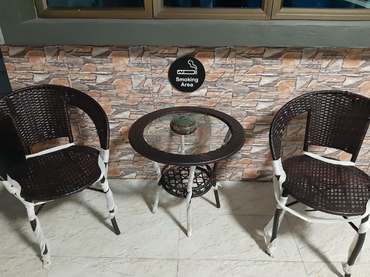 Rumah Armand Melaka 4Br Fully Aircond المظهر الخارجي الصورة